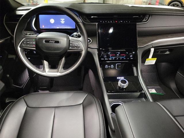 2024 Jeep Grand Cherokee GRAND CHEROKEE LIMITED 4X2