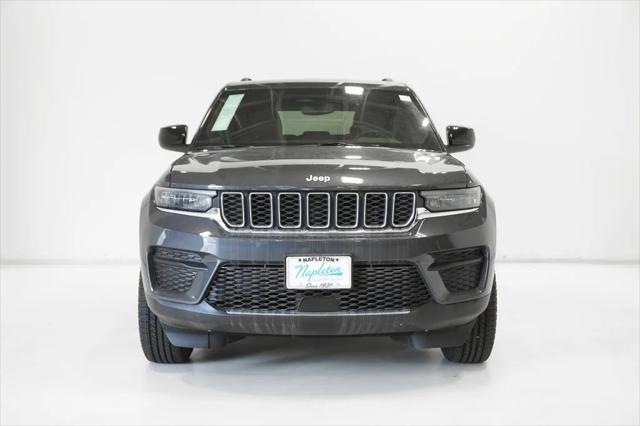 2024 Jeep Grand Cherokee GRAND CHEROKEE LAREDO 4X4