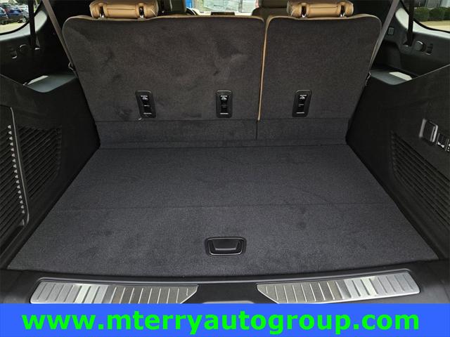2024 Chevrolet Suburban 2WD Premier