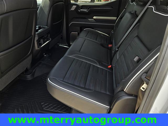 2024 GMC Sierra 1500 4WD Crew Cab Short Box AT4X