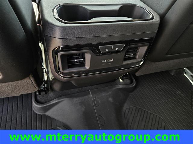 2024 GMC Sierra 1500 4WD Crew Cab Short Box AT4X