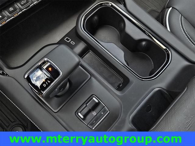 2024 GMC Sierra 1500 4WD Crew Cab Short Box AT4X