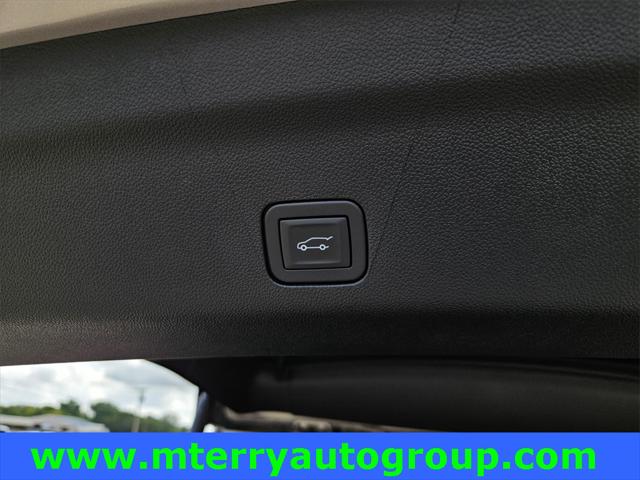 2024 Chevrolet Suburban 2WD LT
