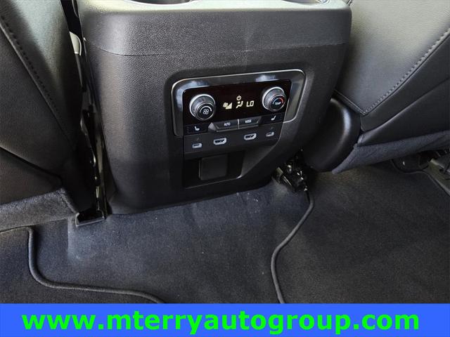 2024 Chevrolet Suburban 2WD LT