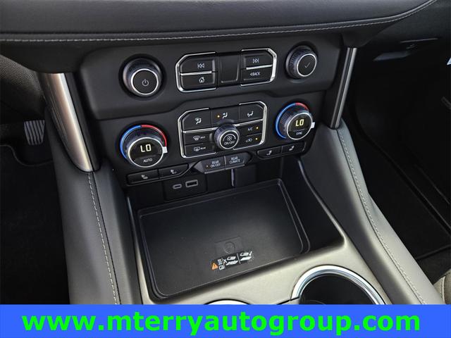2024 Chevrolet Suburban 2WD LT