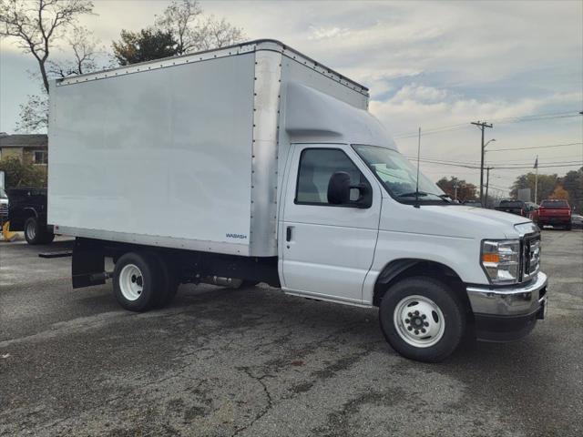 2025 Ford E-350 Cutaway Base