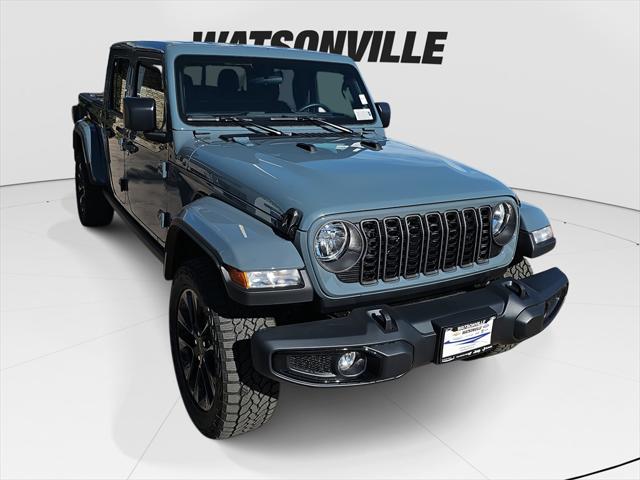 2024 Jeep Gladiator GLADIATOR NIGHTHAWK 4X4
