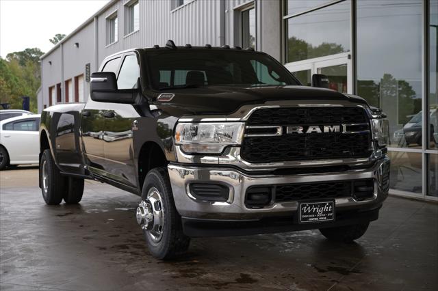 2024 RAM Ram 3500 RAM 3500 TRADESMAN CREW CAB 4X4 8 BOX