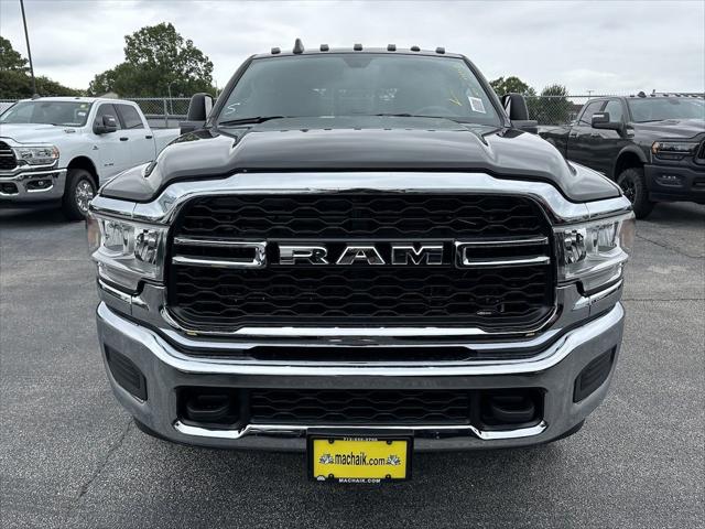 2024 RAM Ram 3500 RAM 3500 TRADESMAN CREW CAB 4X4 8 BOX