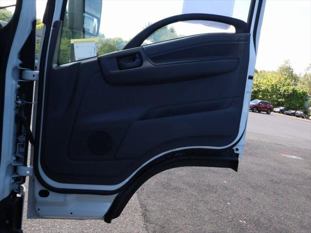 2025 Chevrolet 4500HD LCF 2wd Reg Cab