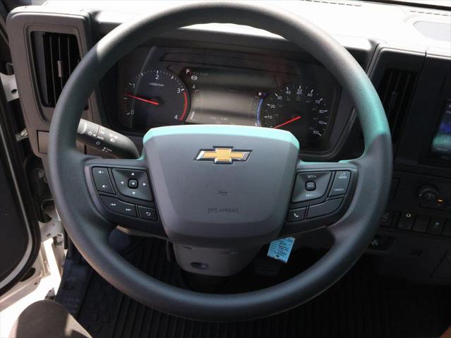 2025 Chevrolet 4500HD LCF 2wd Reg Cab