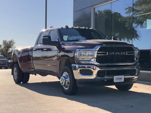 2024 RAM Ram 3500 RAM 3500 TRADESMAN CREW CAB 4X4 8 BOX