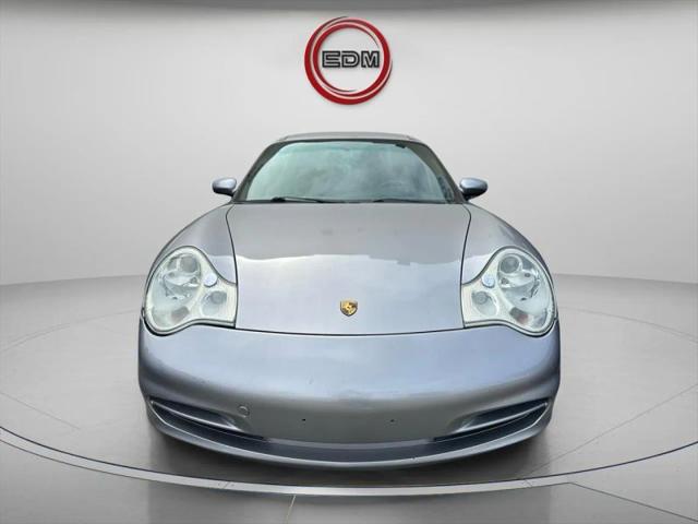 2004 Porsche 911 Carrera