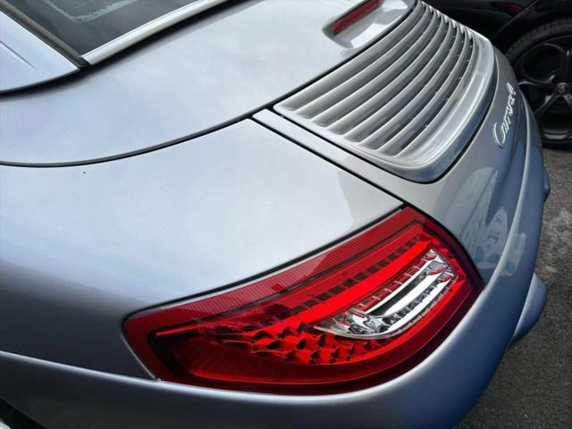 2004 Porsche 911 Carrera