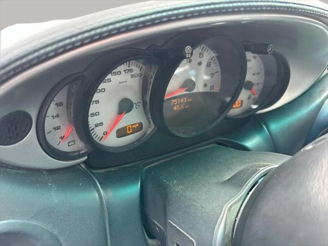 2004 Porsche 911 Carrera