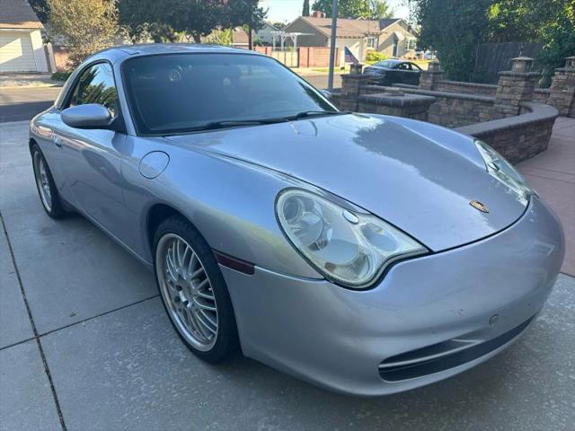 2004 Porsche 911 Carrera