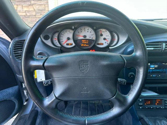 2004 Porsche 911 Carrera