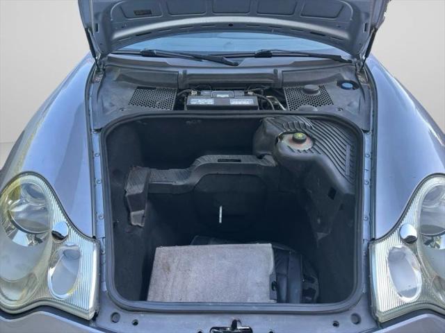 2004 Porsche 911 Carrera