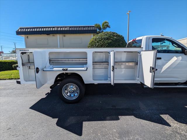 2024 RAM Ram 5500 Chassis Cab RAM 5500 TRADESMAN CHASSIS REGULAR CAB 4X2 84 CA 2024 RAM Ram 5500 Chassis Cab RAM 5500 TRADESMAN CHASSIS REGULAR CAB 4X2 84 CA
