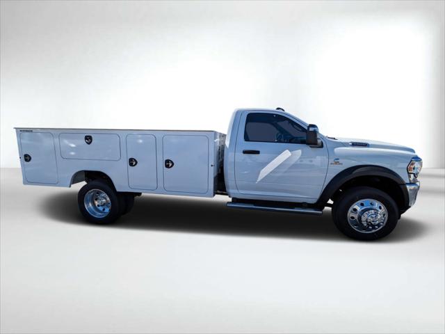 2024 RAM Ram 5500 Chassis Cab RAM 5500 TRADESMAN CHASSIS REGULAR CAB 4X2 84 CA