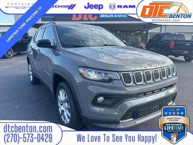 2024 Jeep Compass COMPASS LATITUDE LUX 4X4