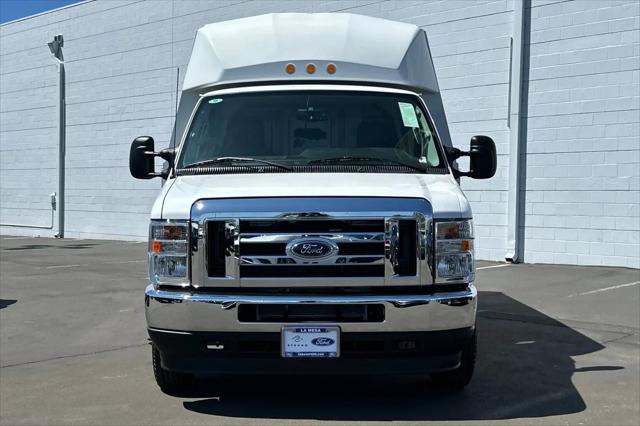 2025 Ford E-350 Cutaway E-Series Cutaway
