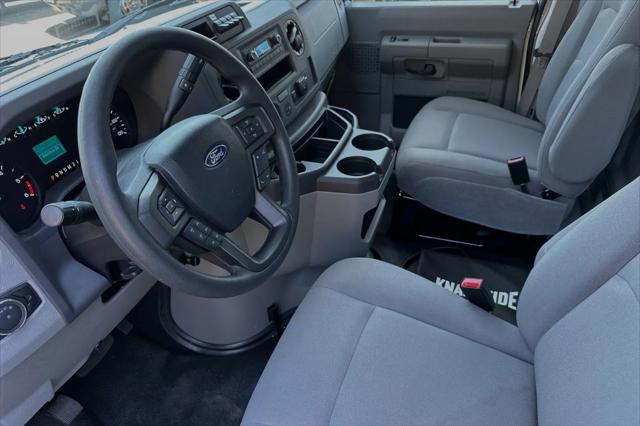 2025 Ford E-350 Cutaway E-Series Cutaway