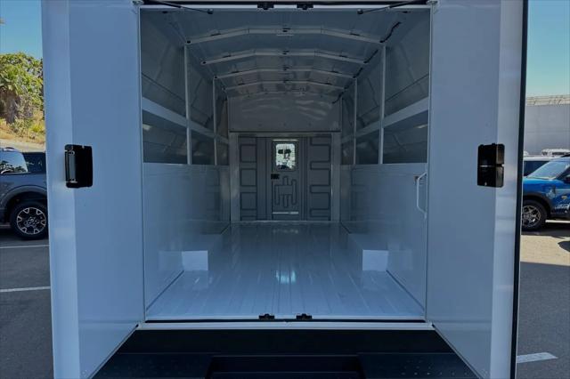 2025 Ford E-350 Cutaway E-Series Cutaway