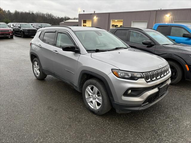 2022 Jeep Compass Latitude 4x4 2022 Jeep Compass Latitude 4x4