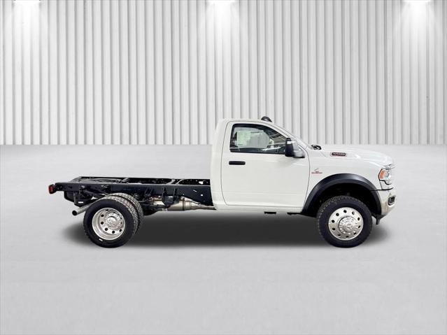 2024 RAM Ram 5500 Chassis Cab RAM 5500 TRADESMAN CHASSIS REGULAR CAB 4X4 60 CA