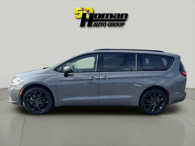 2023 Chrysler Pacifica Touring L AWD