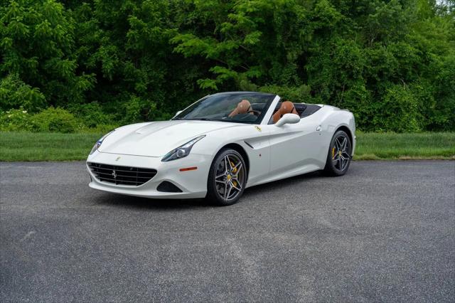 2016 Ferrari California T