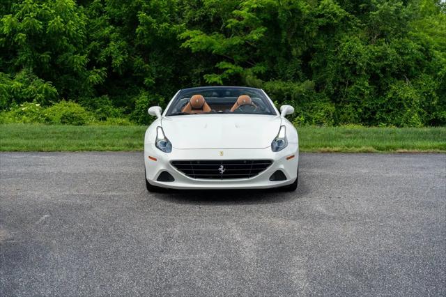2016 Ferrari California T