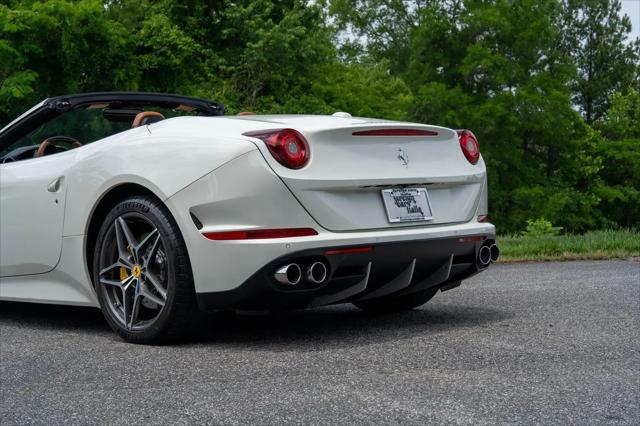 2016 Ferrari California T