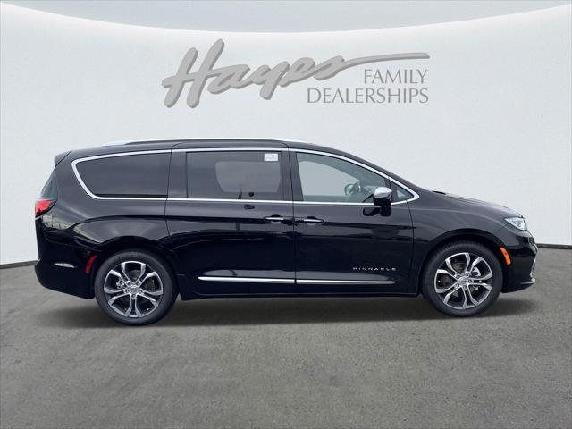 2024 Chrysler Pacifica PACIFICA PINNACLE