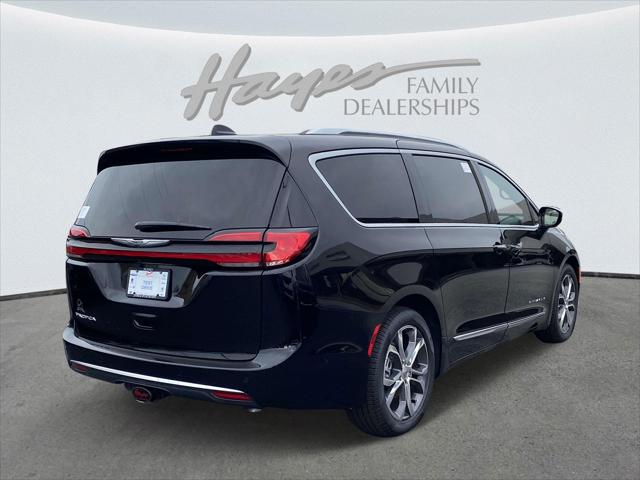 2024 Chrysler Pacifica PACIFICA PINNACLE