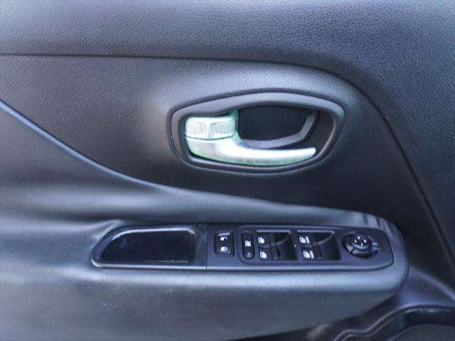 2020 Jeep Renegade Altitude FWD