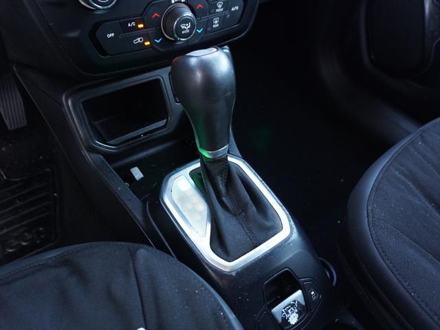 2020 Jeep Renegade Altitude FWD