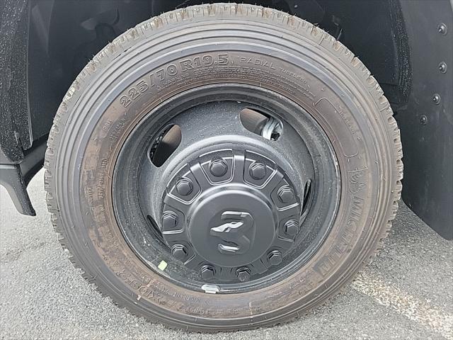 2024 Ram 5500 Tradesman/SLT