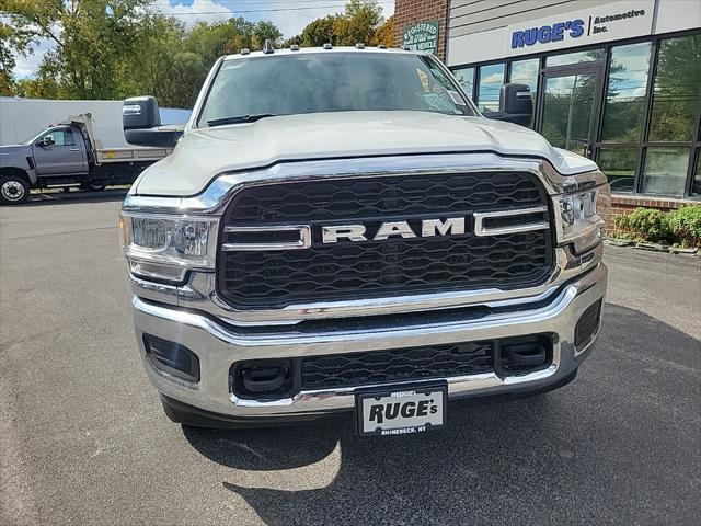 2024 Ram 3500 Tradesman/SLT