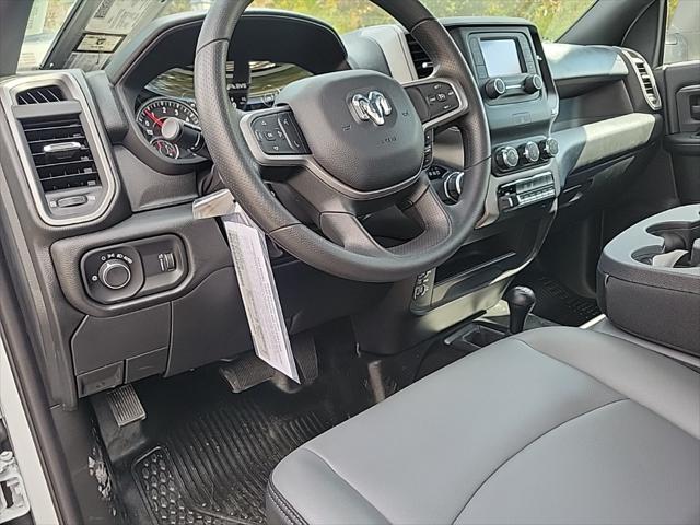 2024 Ram 3500 Tradesman/SLT