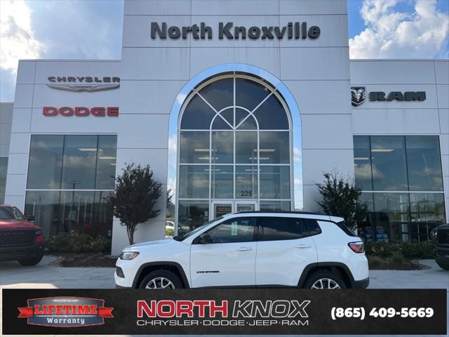 2025 Jeep Compass COMPASS LATITUDE 4X4