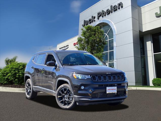 2025 Jeep Compass COMPASS LATITUDE 4X4