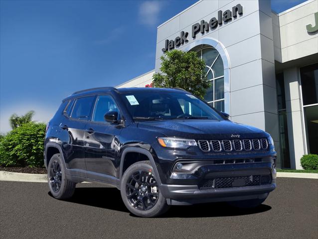 2025 Jeep Compass COMPASS LATITUDE 4X4