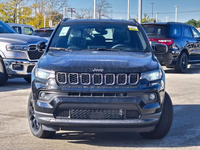 2025 Jeep Compass COMPASS LATITUDE 4X4