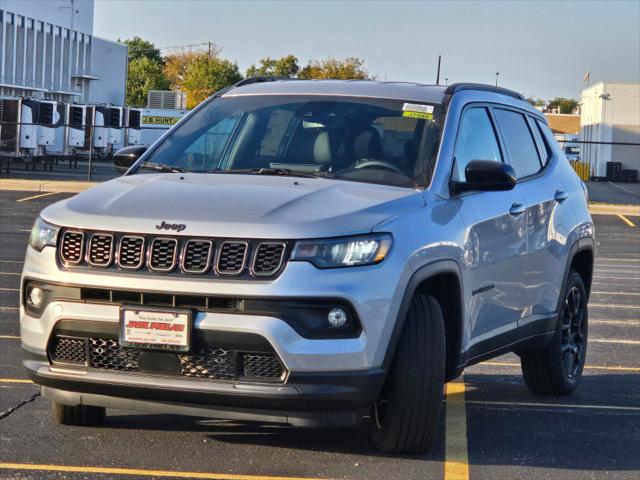 2025 Jeep Compass COMPASS LATITUDE 4X4