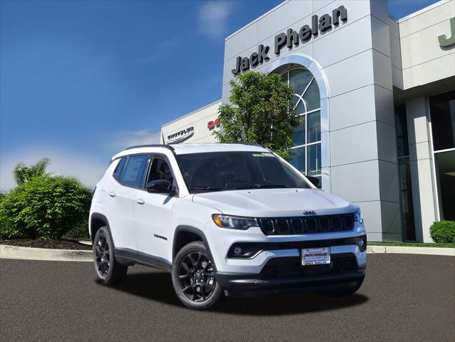 2025 Jeep Compass COMPASS LATITUDE 4X4