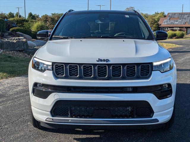 2025 Jeep Compass COMPASS LIMITED 4X4