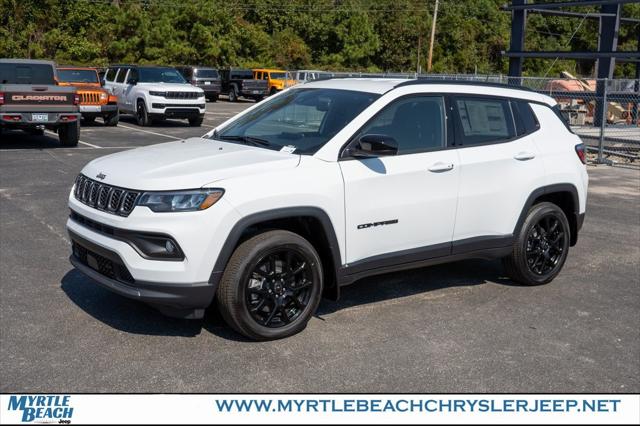 2025 Jeep Compass COMPASS LATITUDE 4X4