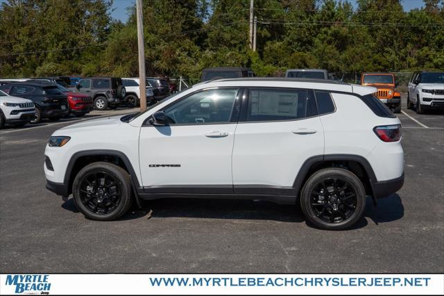 2025 Jeep Compass COMPASS LATITUDE 4X4